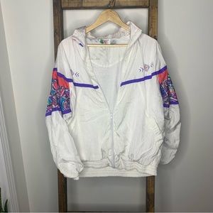 Bold Spirit Vintage White Windbreaker Jacket